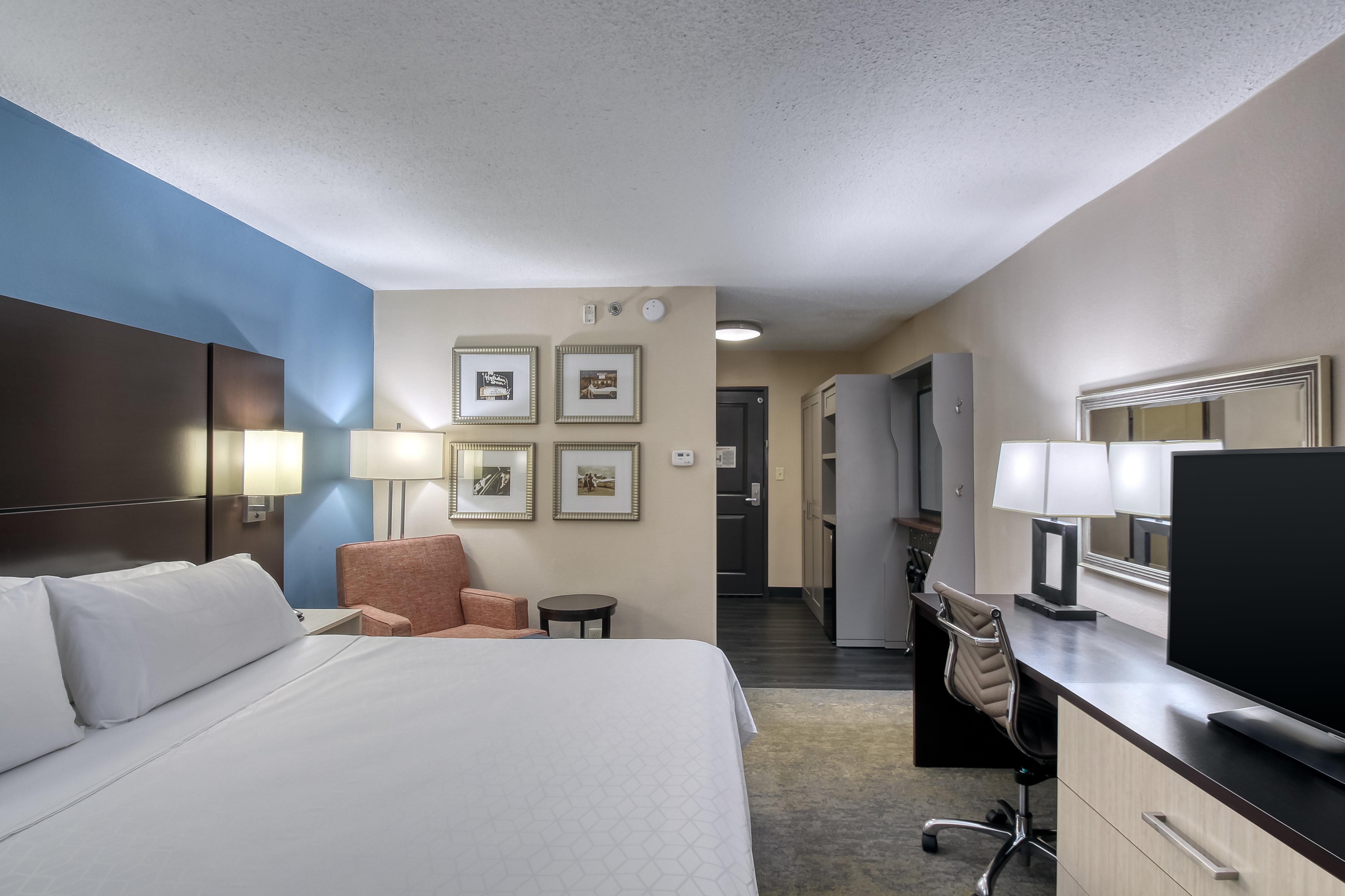 Holiday Inn & Suites Atlanta Airport North By Ihg College Park Exterior foto