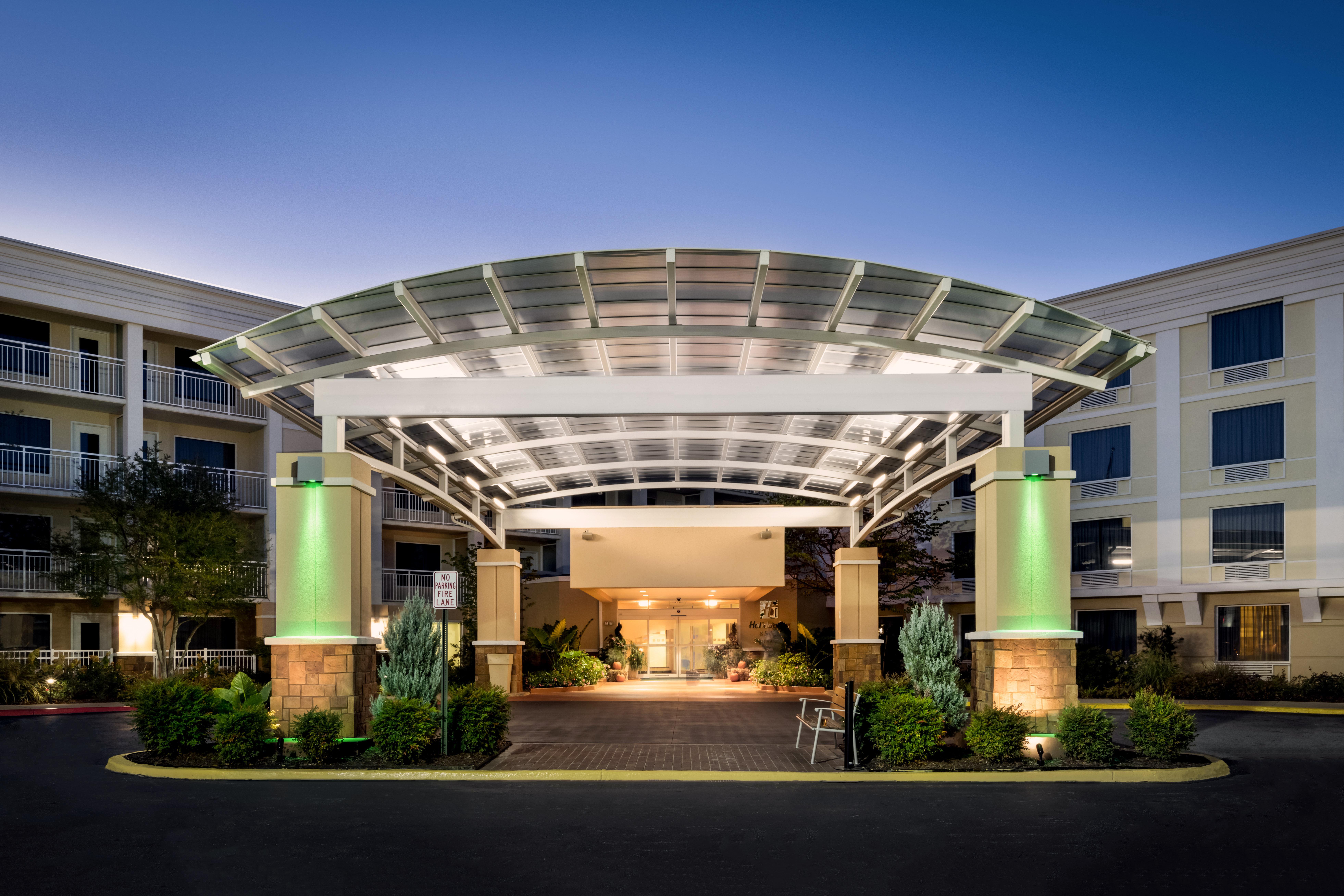 Holiday Inn & Suites Atlanta Airport North By Ihg College Park Exterior foto